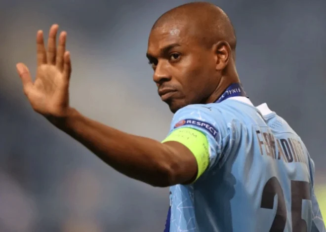 Fernandinho Announces Retirement: A Legendary Career Comes to an End