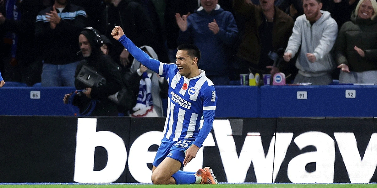Gomez-Double-Seals-Brighton’s-Dominant-3-0-Win-Over-Leeds