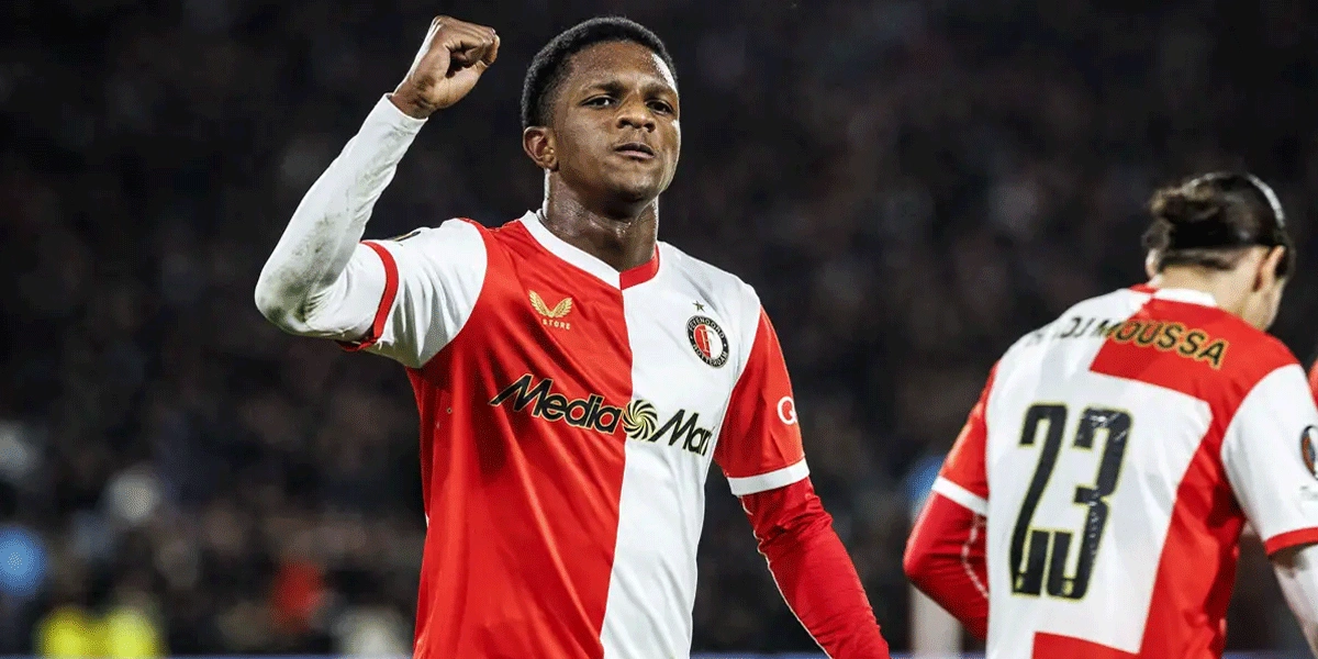 Premier-League-Scouts-Take-Note