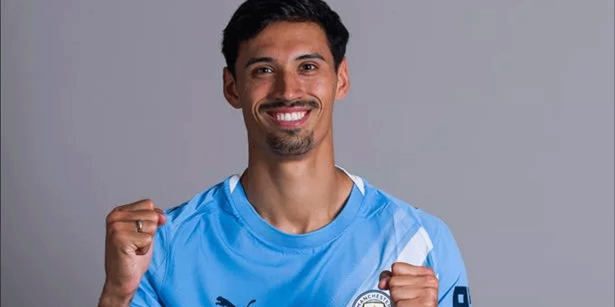 The Calm Competitor Behind Man City’s Midfield Battle