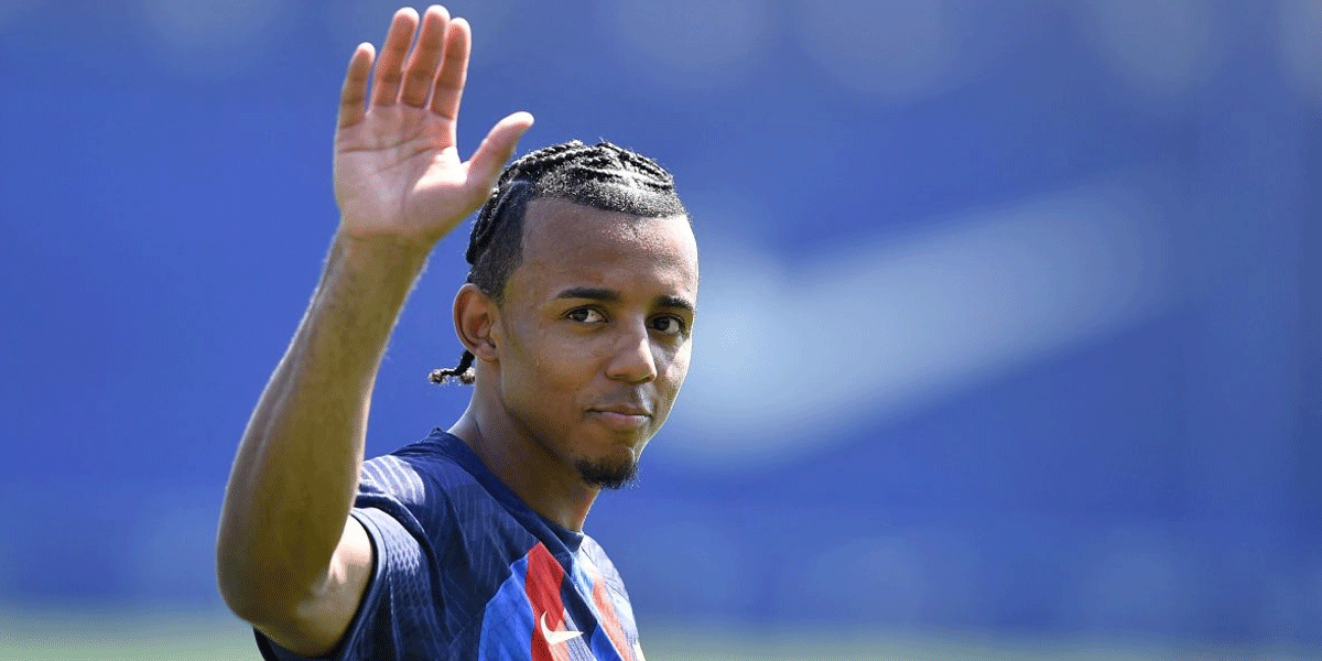 The Reason Kounde Chose Barcelona and Rejected Chelsea's Approach