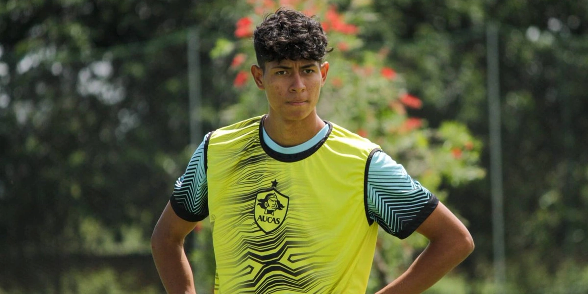 Bayern’s Development Plan for the Young Defender