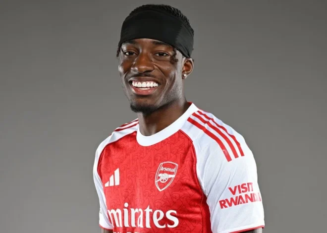 Noni Madueke Feels at Home with Arsenal Supporters