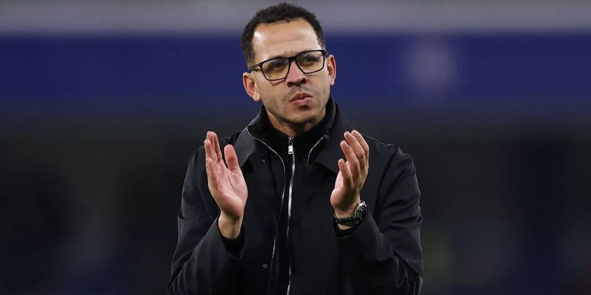 Rosenior-Explains-Estevao-Willian’s-Absence-as-Chelsea-Secure-Convincing-Win-Over-Brentford